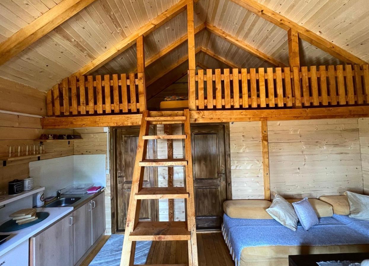 Cabin House Dubovik Цетинє Екстер'єр фото
