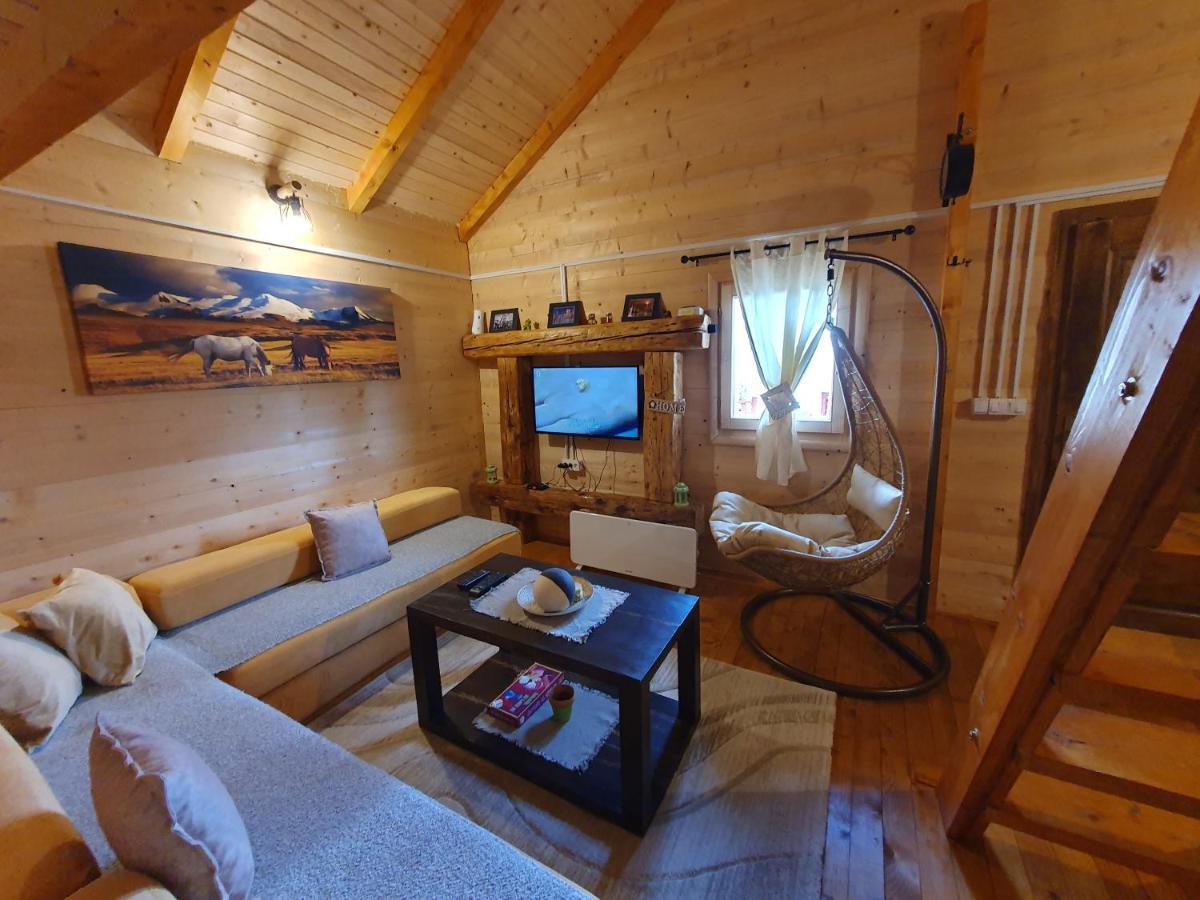 Cabin House Dubovik Цетинє Екстер'єр фото