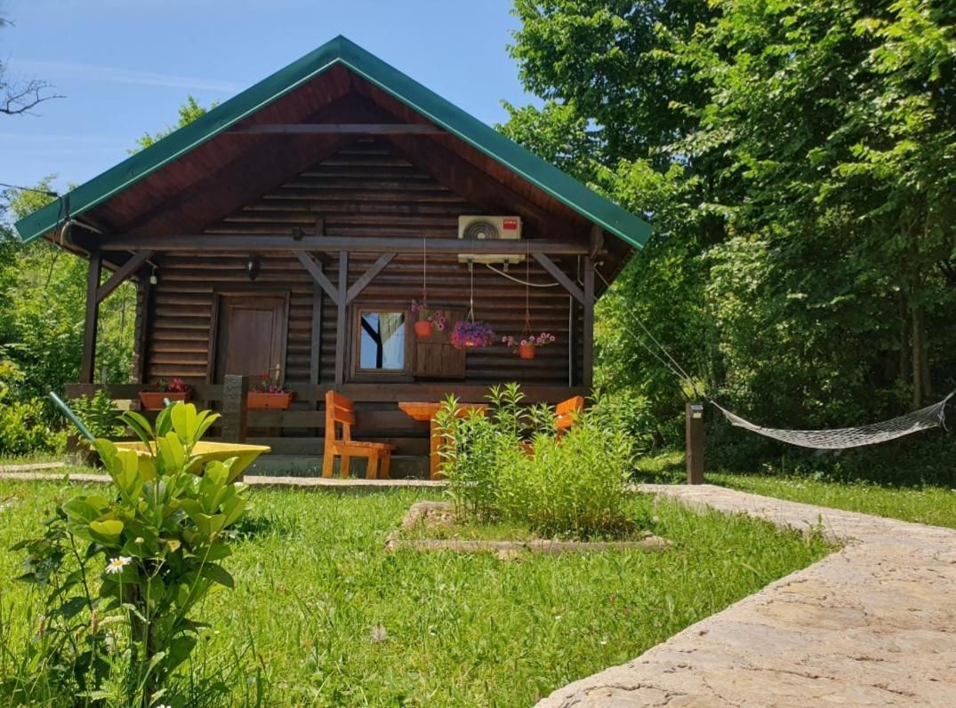 Cabin House Dubovik Цетинє Екстер'єр фото